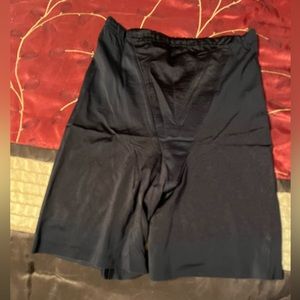 Shapewear bottoms